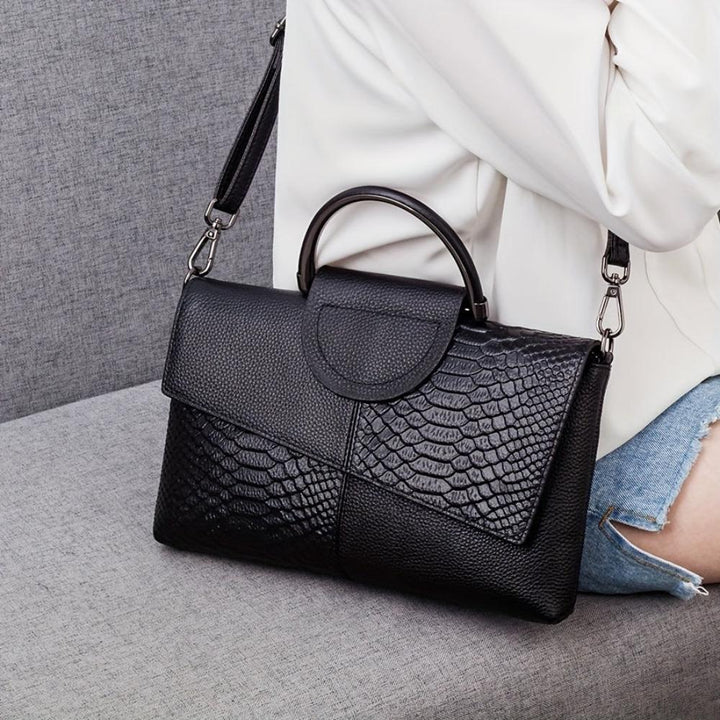 Cassandra | Sac à Main avec Motif Crocodile Opulent